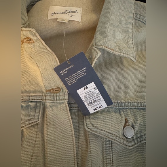 Universal Thread Jean Jacket - Picture 8 of 9